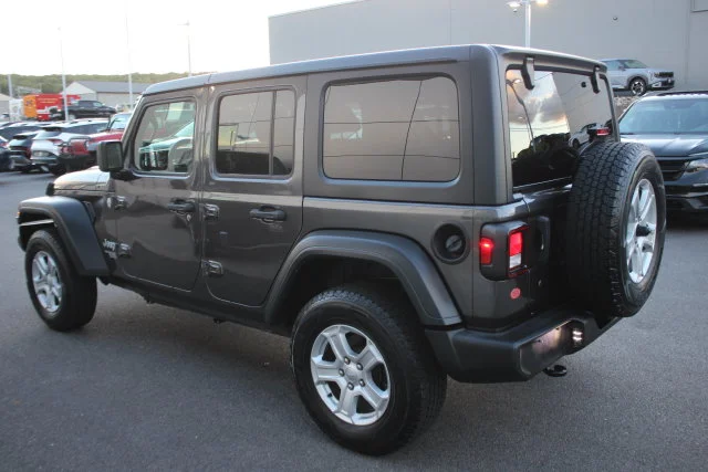 Used 2019 Gray Jeep Unlimited Sport S image 24