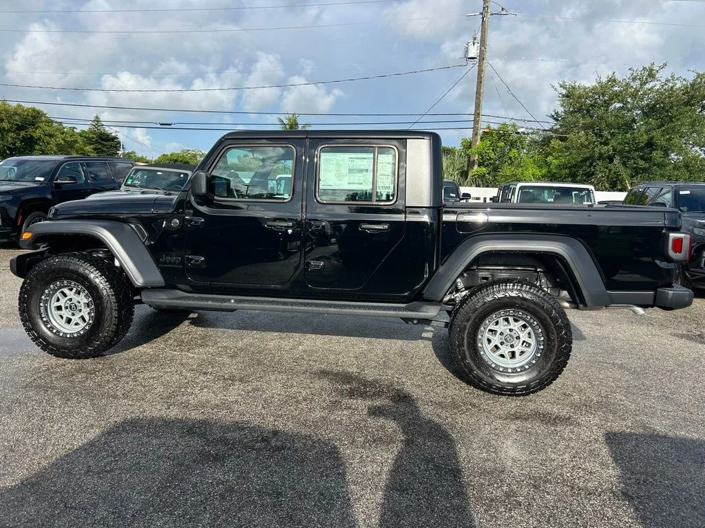 New 2026 Black Clear-Coat Exterior Paint Jeep Sport image 8