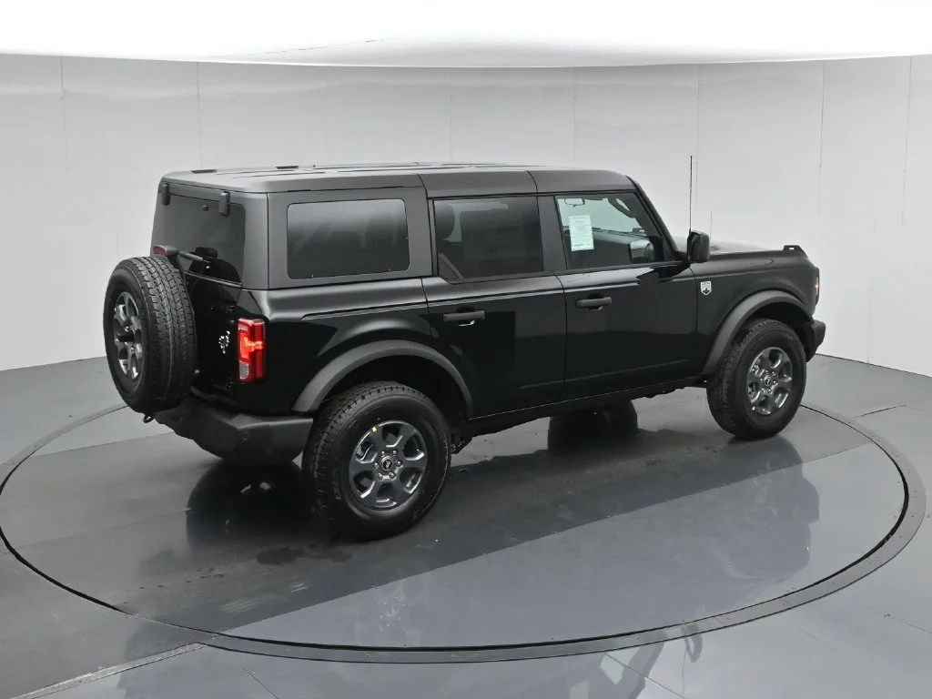 New 2026 Shadow Black Ford Big Bend image 38