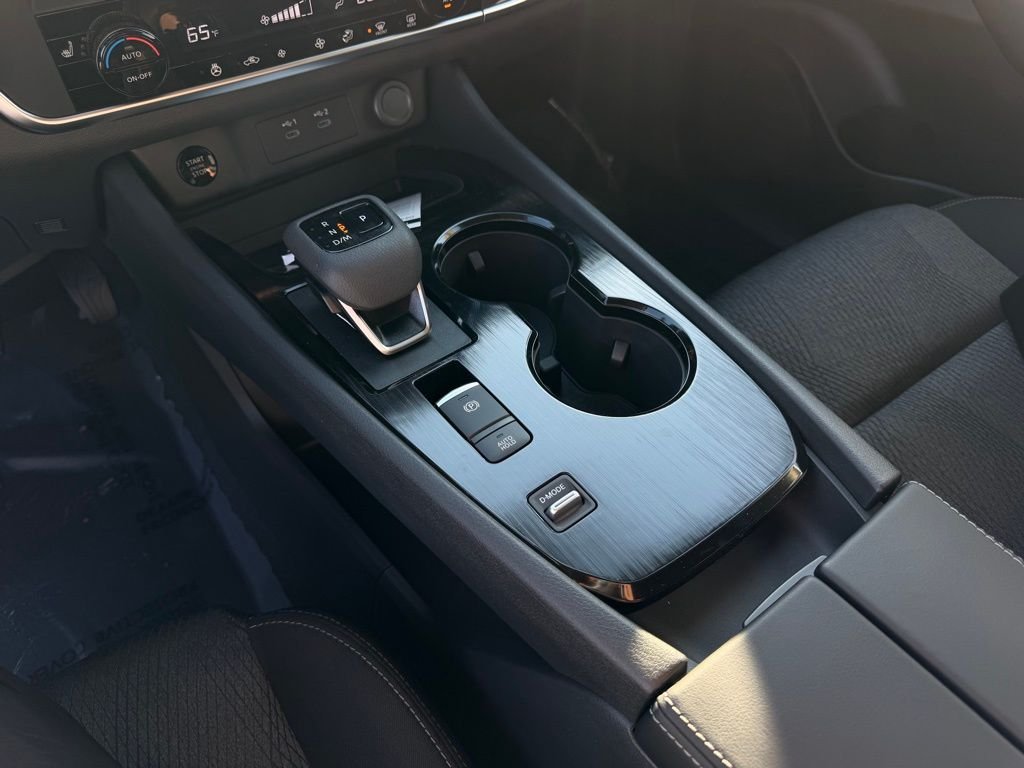 New 2026 Everest White Pearl TriCoat Nissan SV image 29