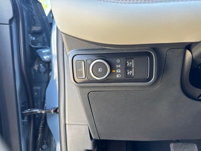 New 2026 Vapor Blue Metallic Ford Active image 19