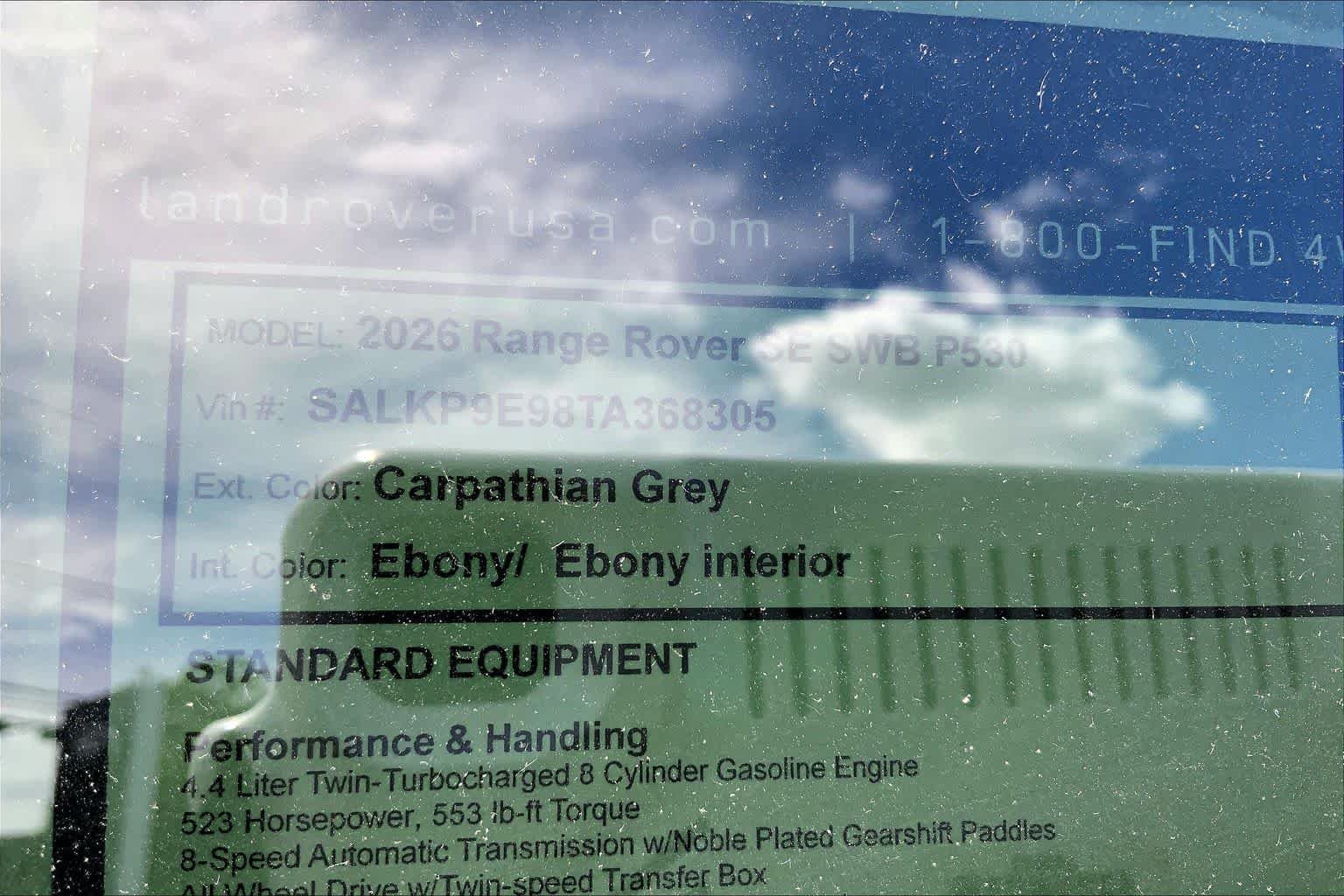 New 2026 Carpathian Grey LAND ROVER SE image 5