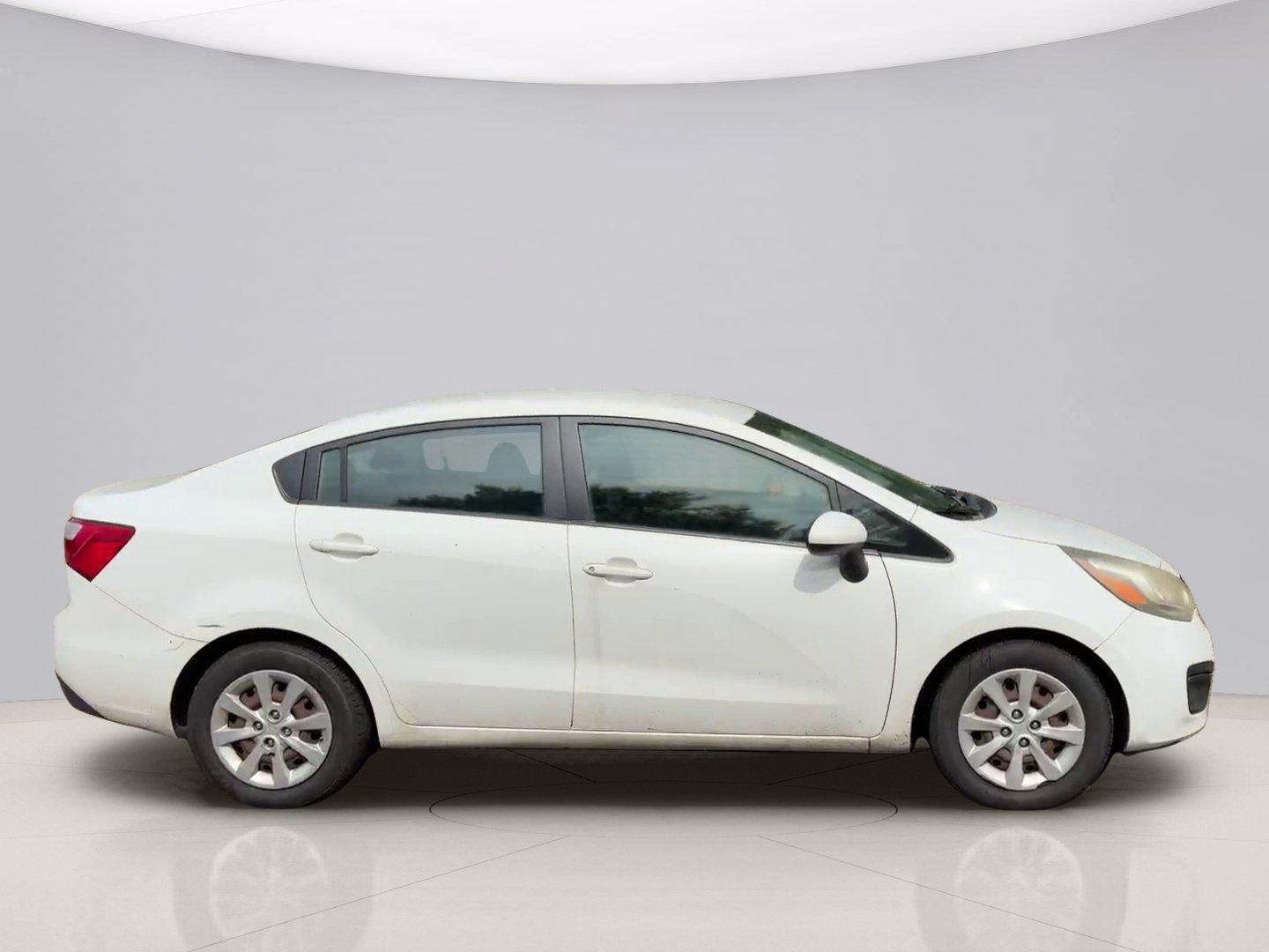 Used 2015 White Kia  image 6