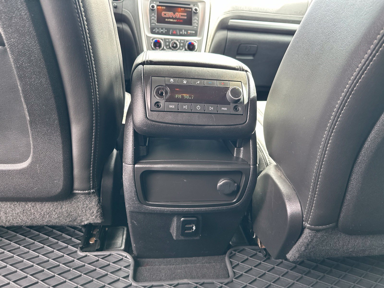 Used 2017 Silver GMC Limited image 20