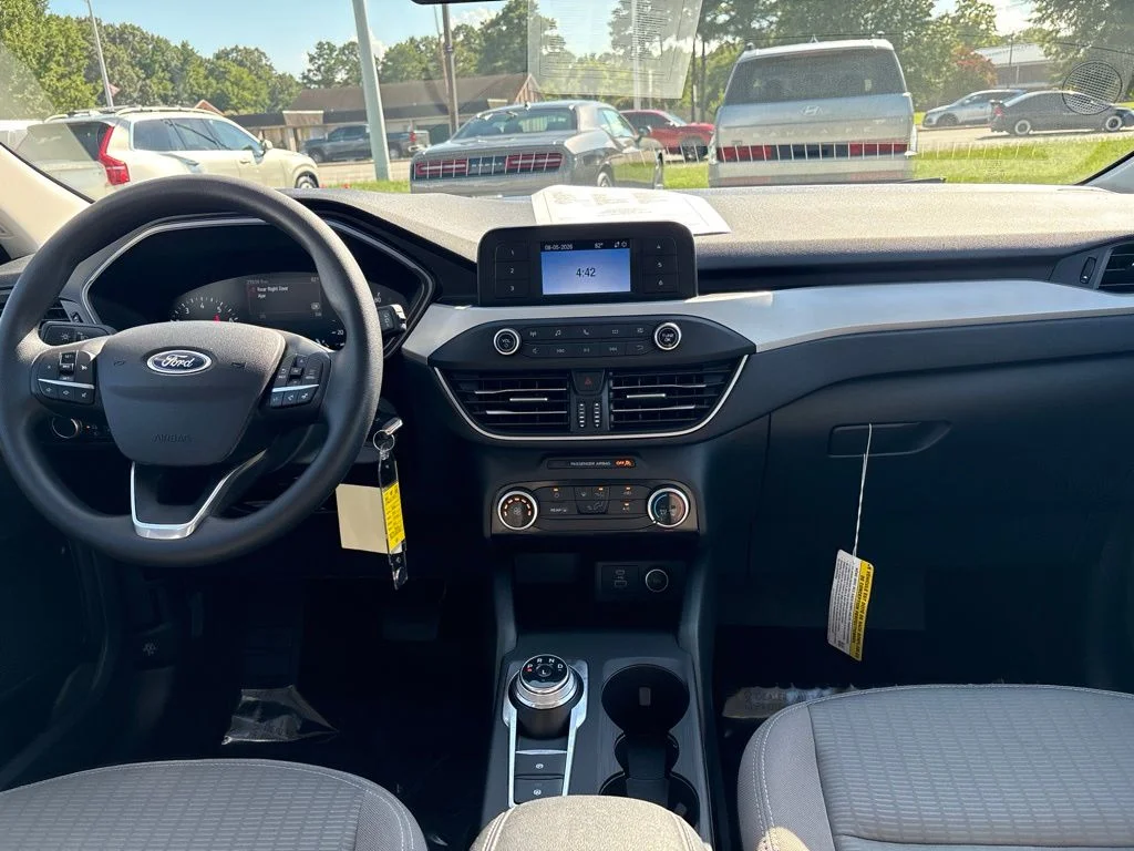 Used 2021 Blue Ford S image 16