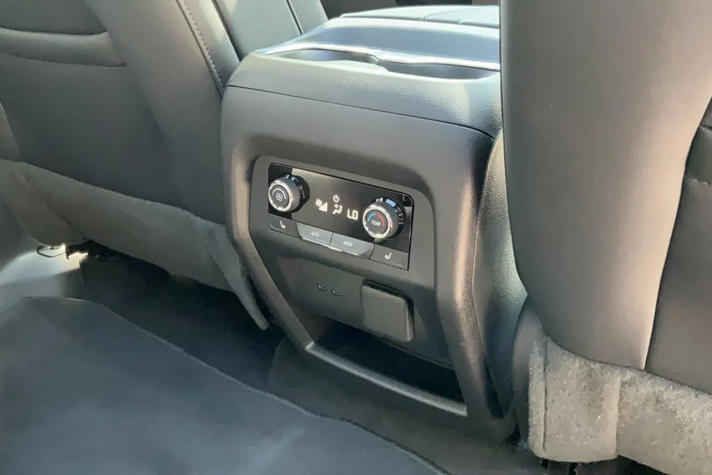 2024 Chevrolet Traverse RS - Photo 22