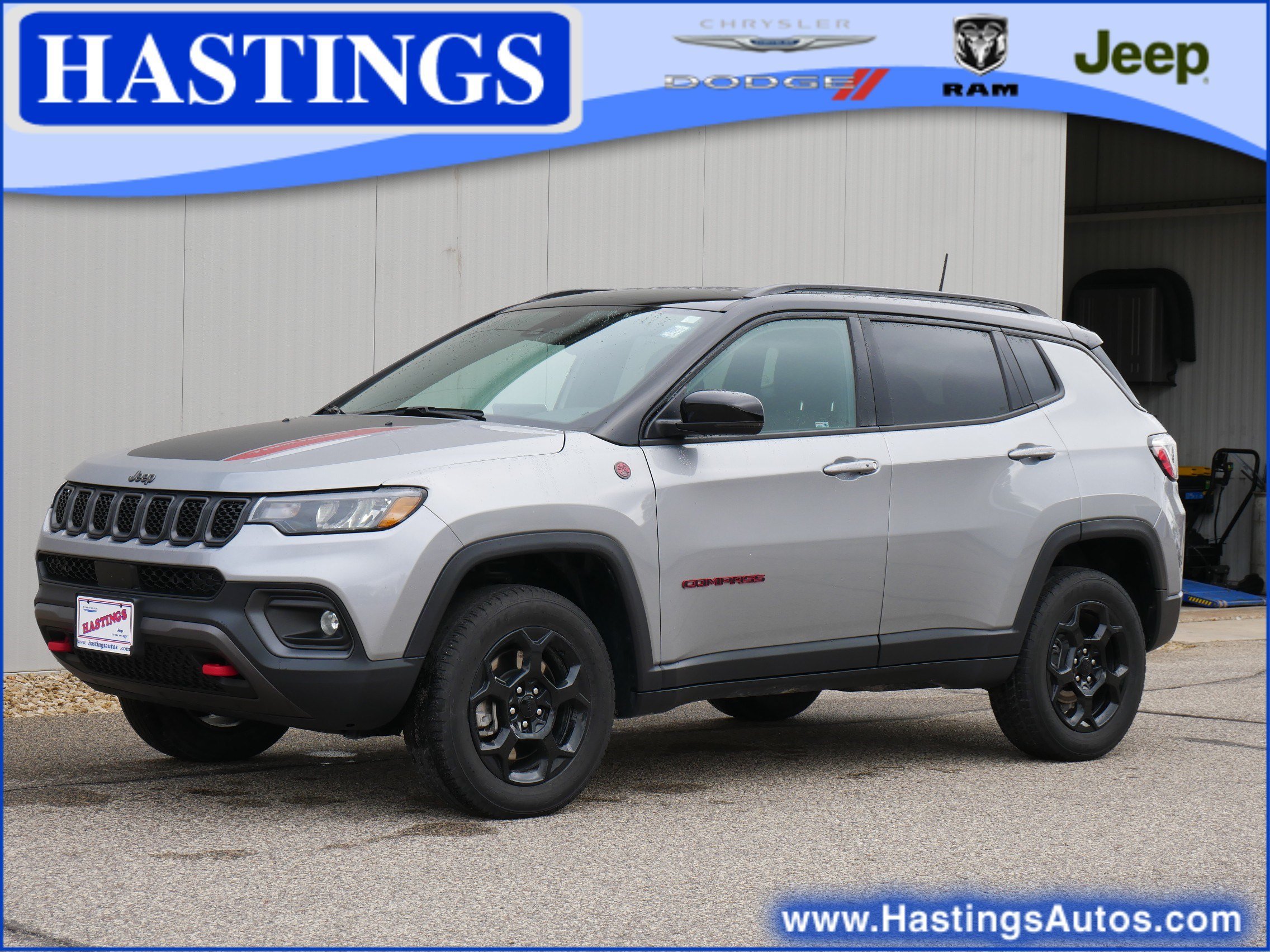 Used 2023 Billet Silver Metallic Clearcoat Jeep Trailhawk image 1