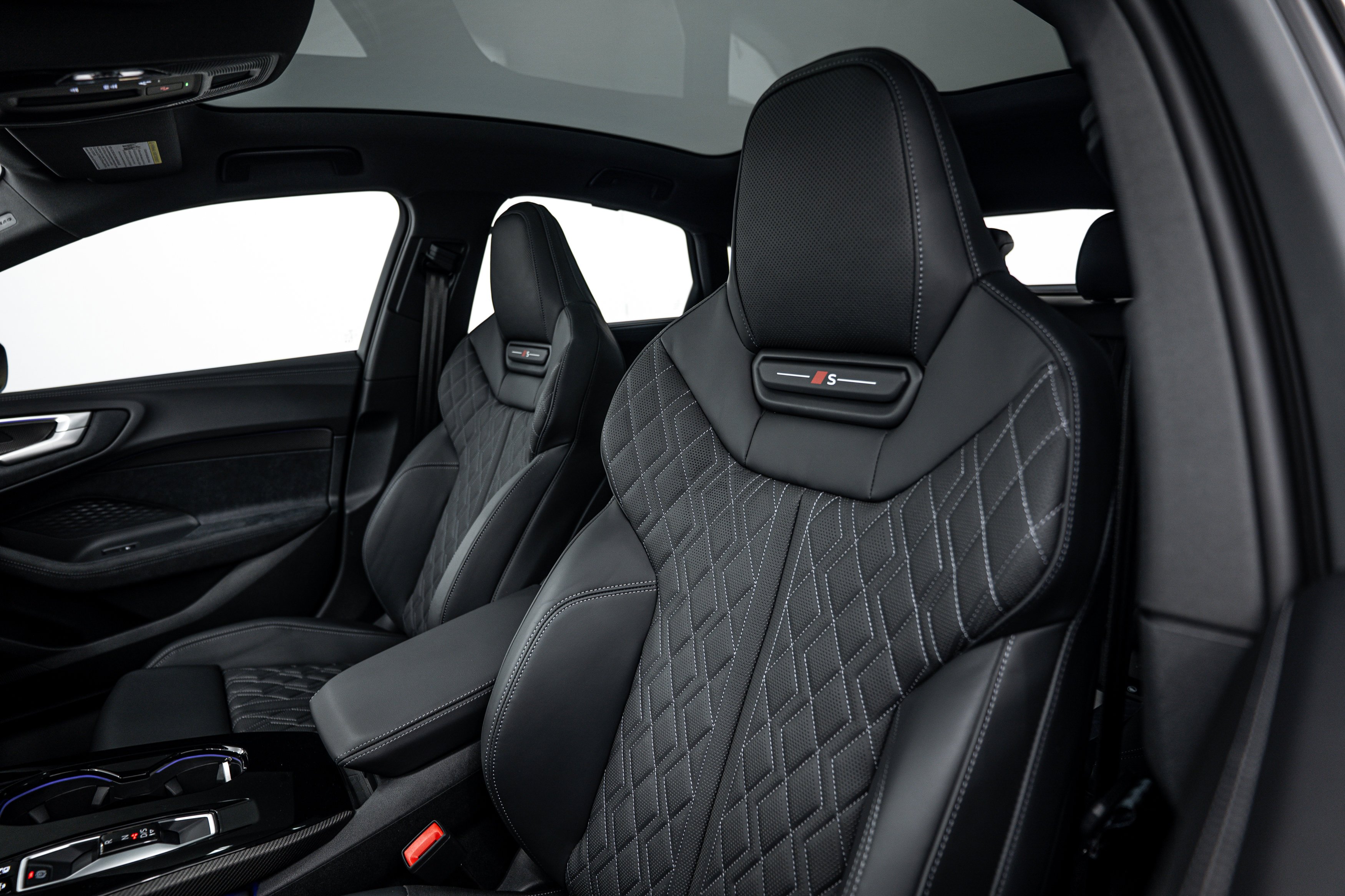 New 2025 Daytona Gray Audi Premium Plus image 17