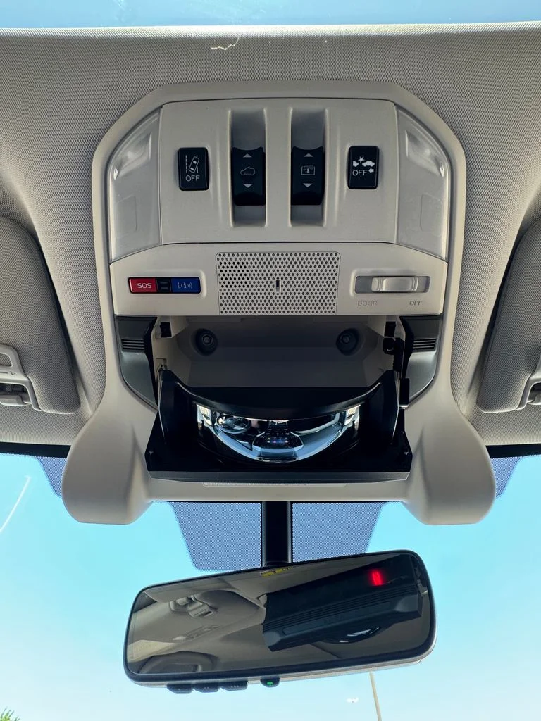 Used 2022 Silver Subaru Limited image 22