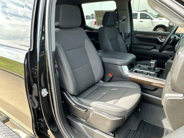 Used 2024 Onyx Black GMC Elevation image 24