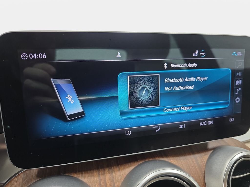 Used 2020 White Mercedes-Benz C 300 image 21
