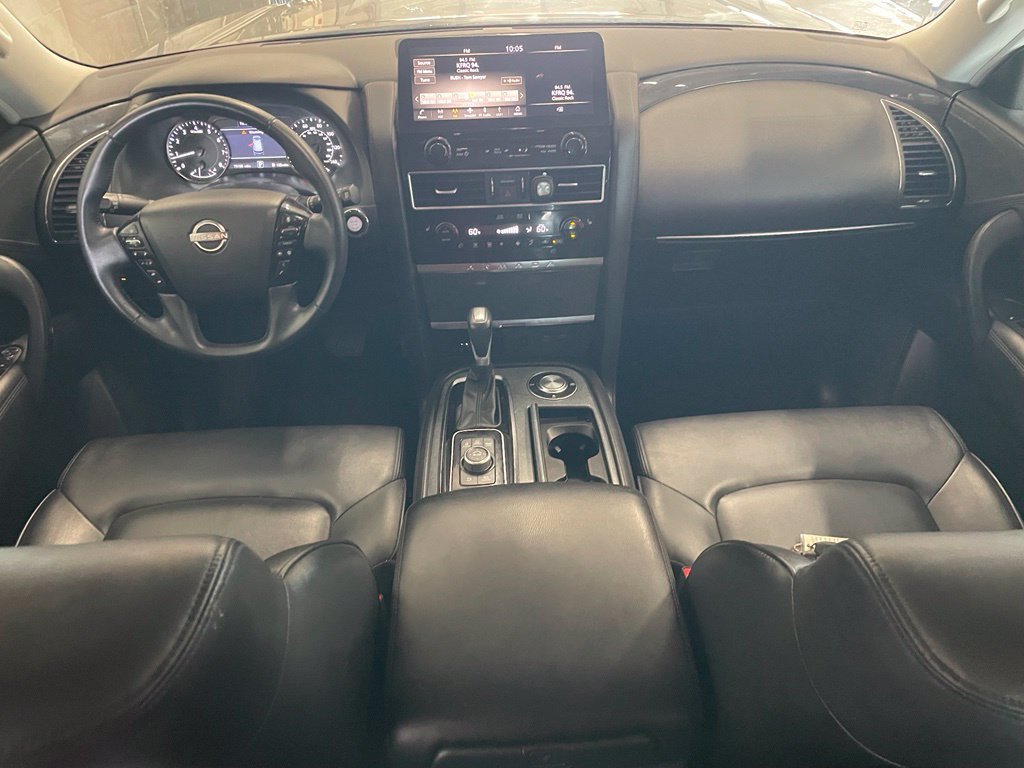 Used 2022 Gray Nissan SV image 11
