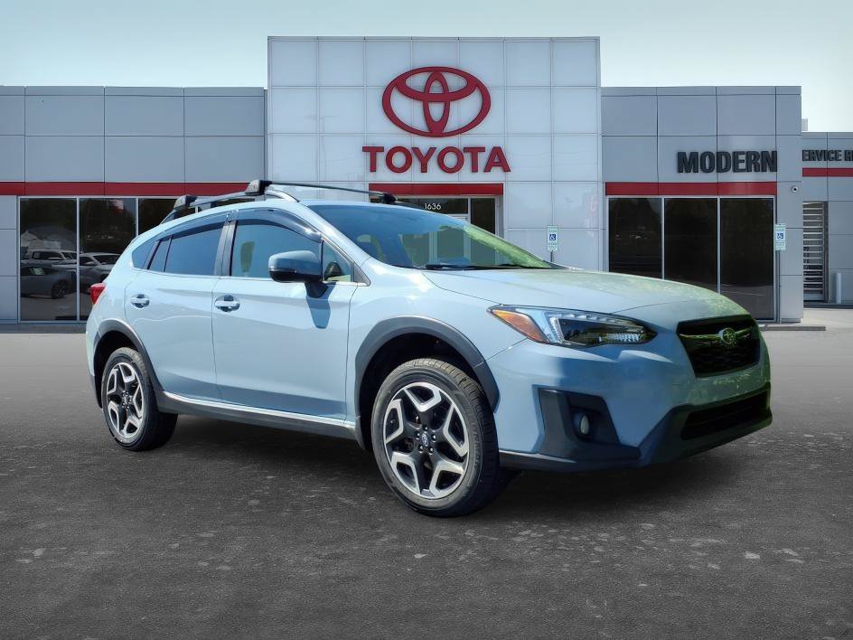 Used 2019 Cool Gray Khaki Subaru Limited image 9