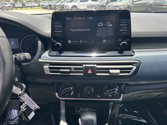 Used 2021 Orange Kia S image 17