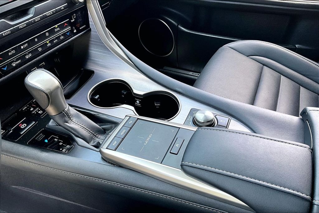 Used 2021  Lexus 350 F Sport Handling image 15
