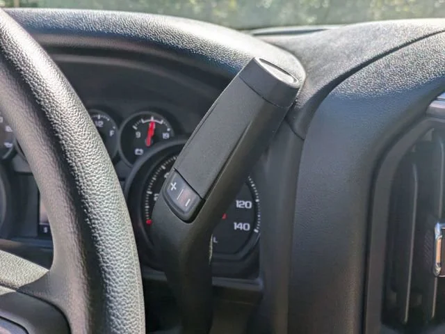 New 2025 Summit White GMC Pro image 25