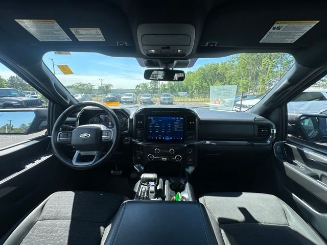 Used 2023 Black Ford XLT image 2