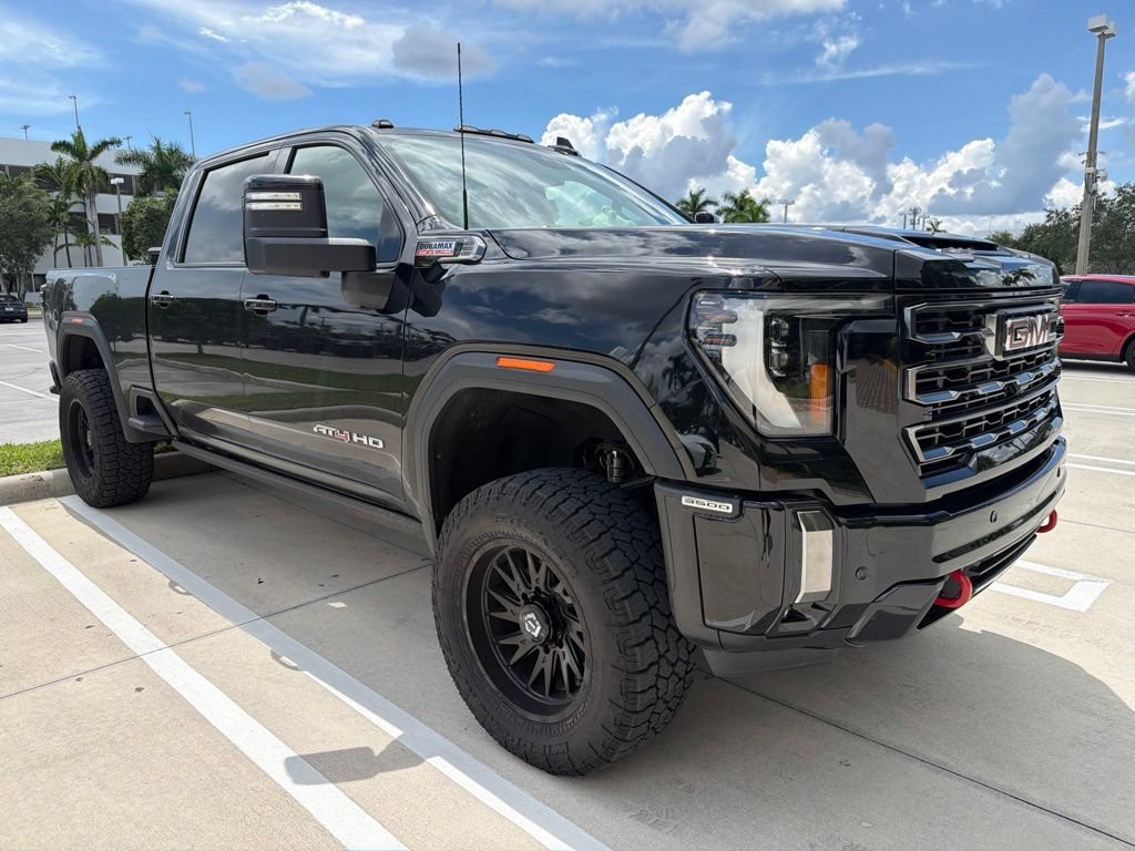 Used 2024 Onyx Black GMC AT4 image 12