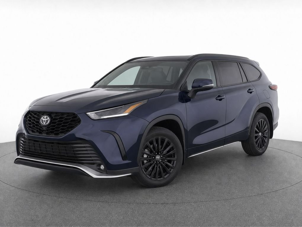 Used 2024  Toyota XSE image 2
