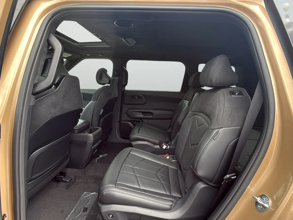 New 2027 Brown Kia X-Pro SX-Prestige image 15