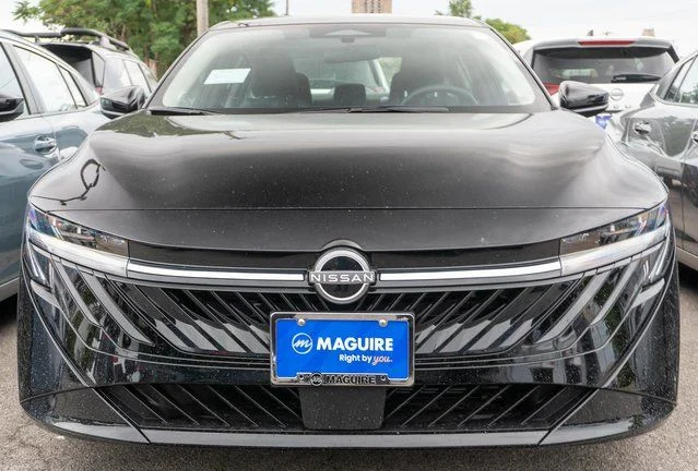 New 2027 Black Nissan SV image 2
