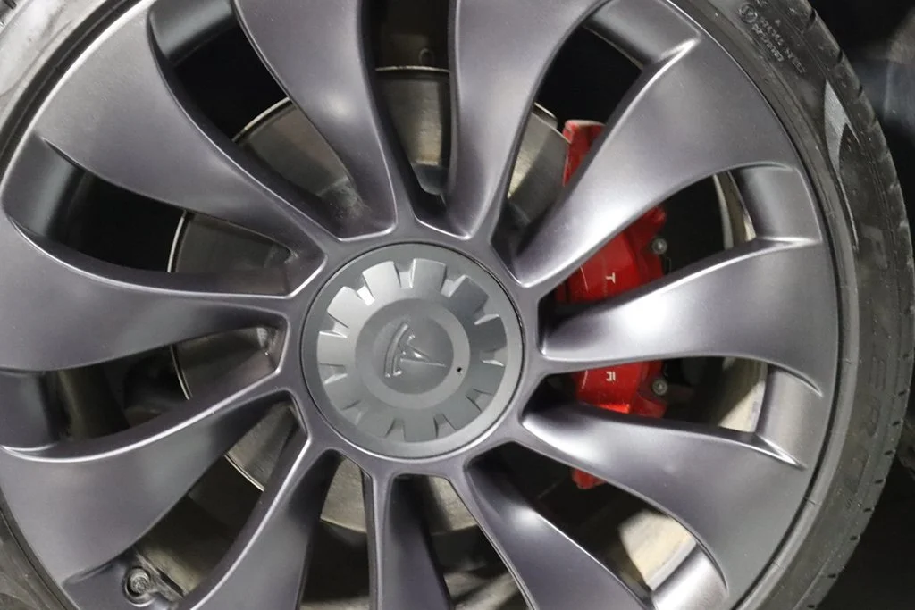 Used 2023 Pearl White Multi-Coat Tesla Performance image 4