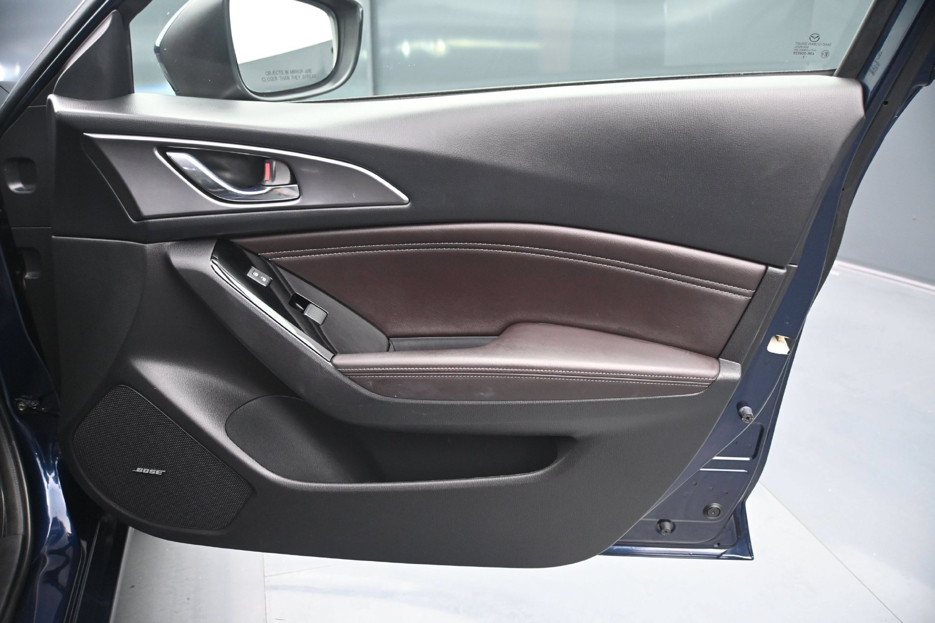 Used 2018 Deep Crystal Blue Mica Mazda Grand Touring image 13