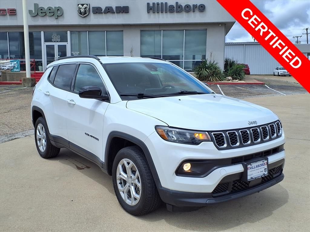 2024 Jeep Compass Latitude 4X4's photo