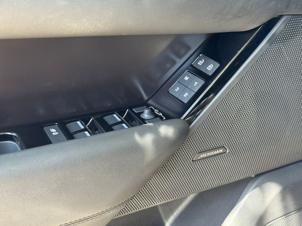 2026 Land Rover Range Rover Velar Dynamic SE - Photo 15