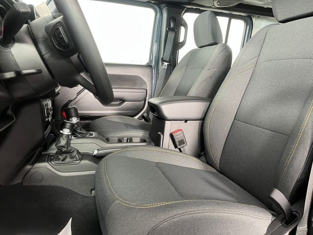 New 2026 Anvil Clear-Coat Exterior Paint Jeep Sport image 6