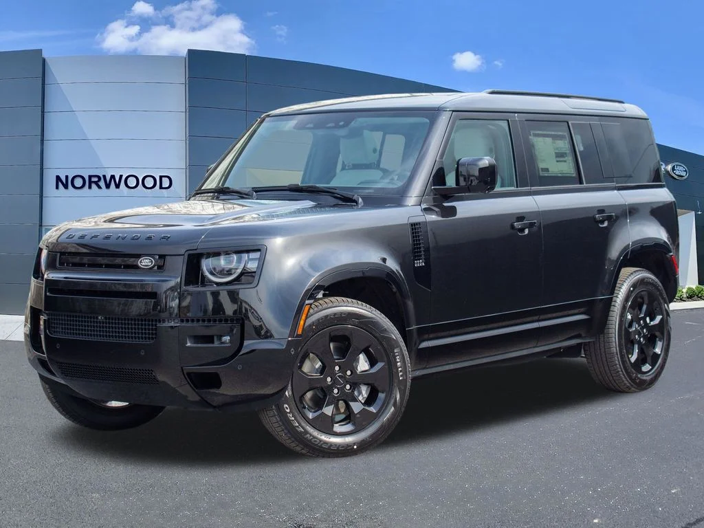2026 Land Rover Defender 110 X-Dynamic SE P400's photo