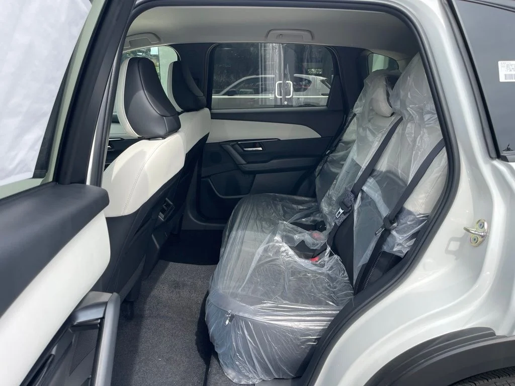 New 2026 Rhodium White Metallic Mazda 2.5 S Preferred AWD image 18