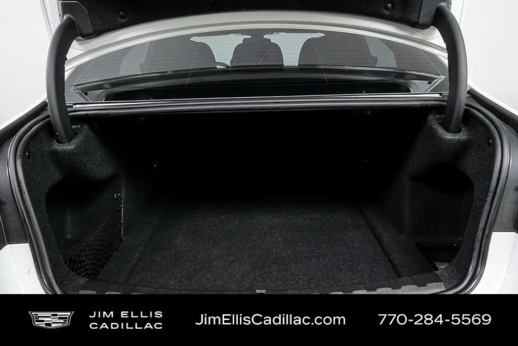 2025 BMW 3 Series 330i - Photo 30