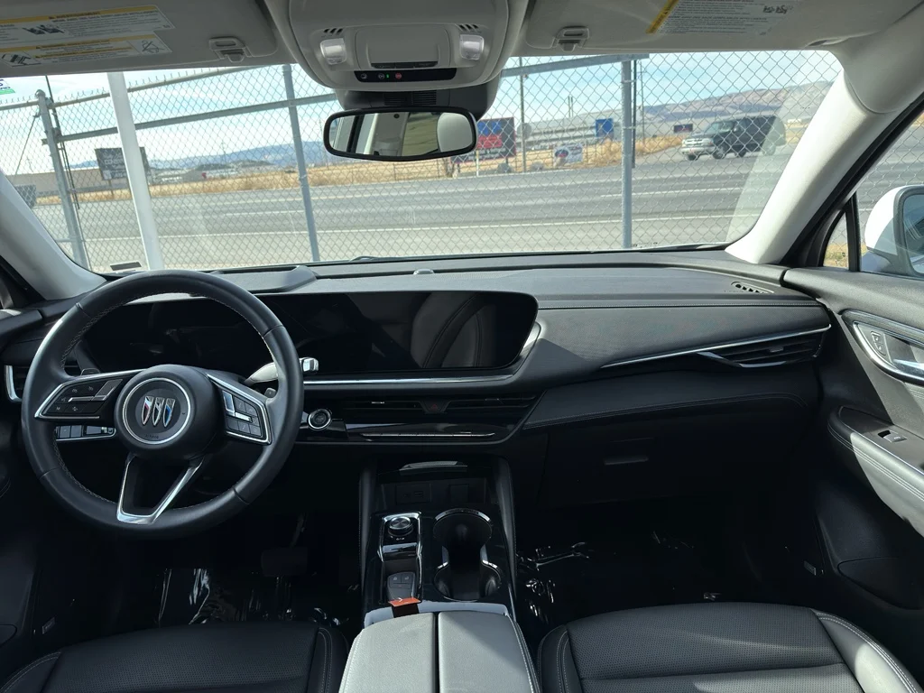 Used 2024 Summit White Buick Preferred image 17