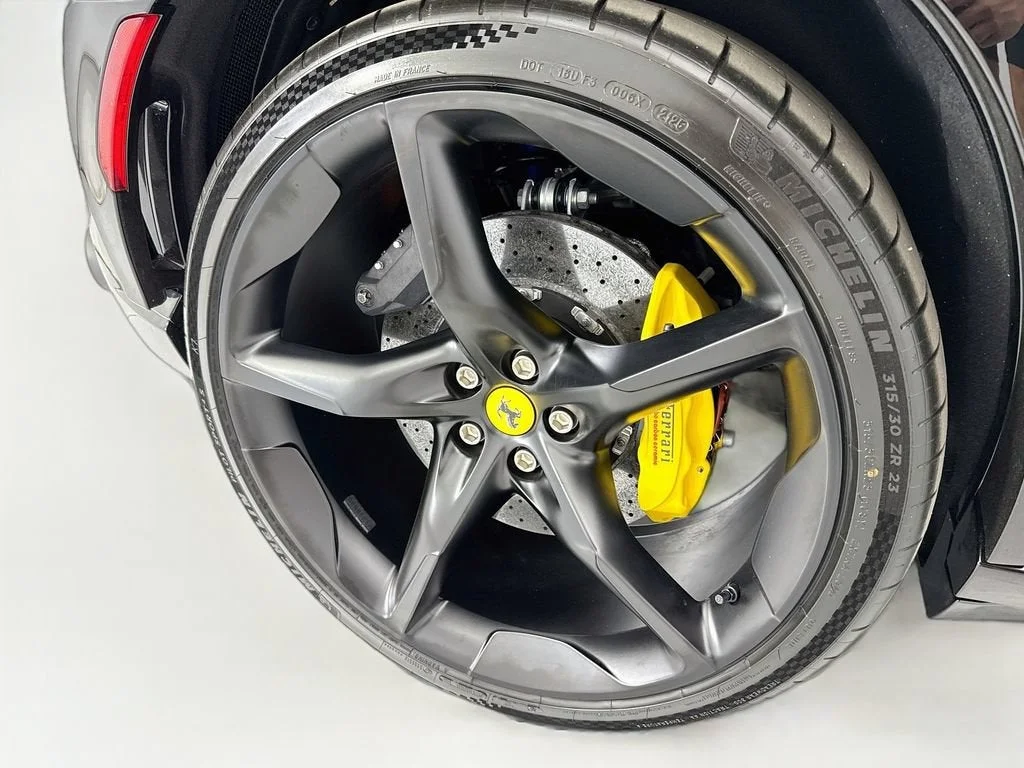 Used 2026 Nero Ferrari  image 32