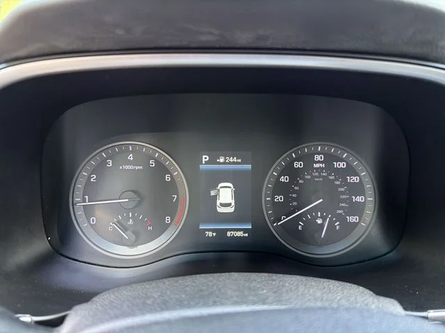 Used 2019 Silver Hyundai Ultimate image 15