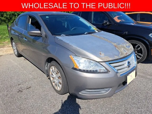 Used 2015 Silver Nissan SV image 1