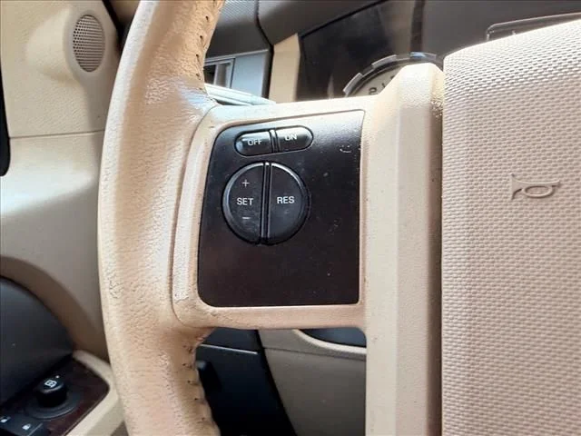 Used 2012 Red Ford XLT image 14