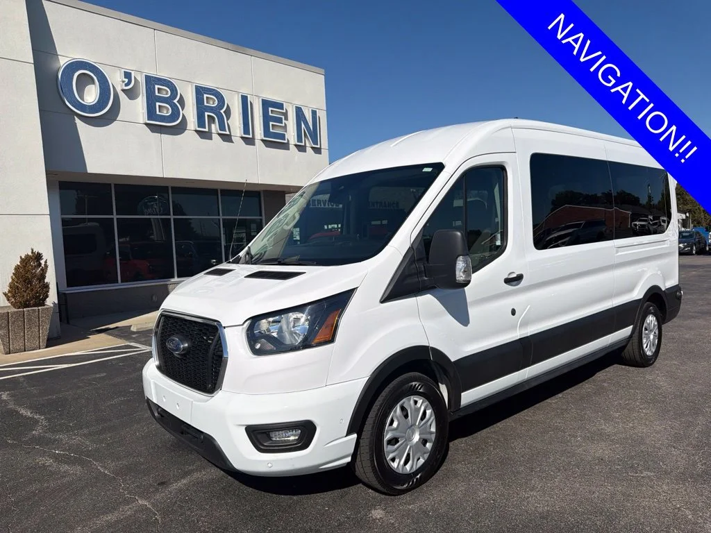 Used 2024 Oxford White Ford XLT image 1