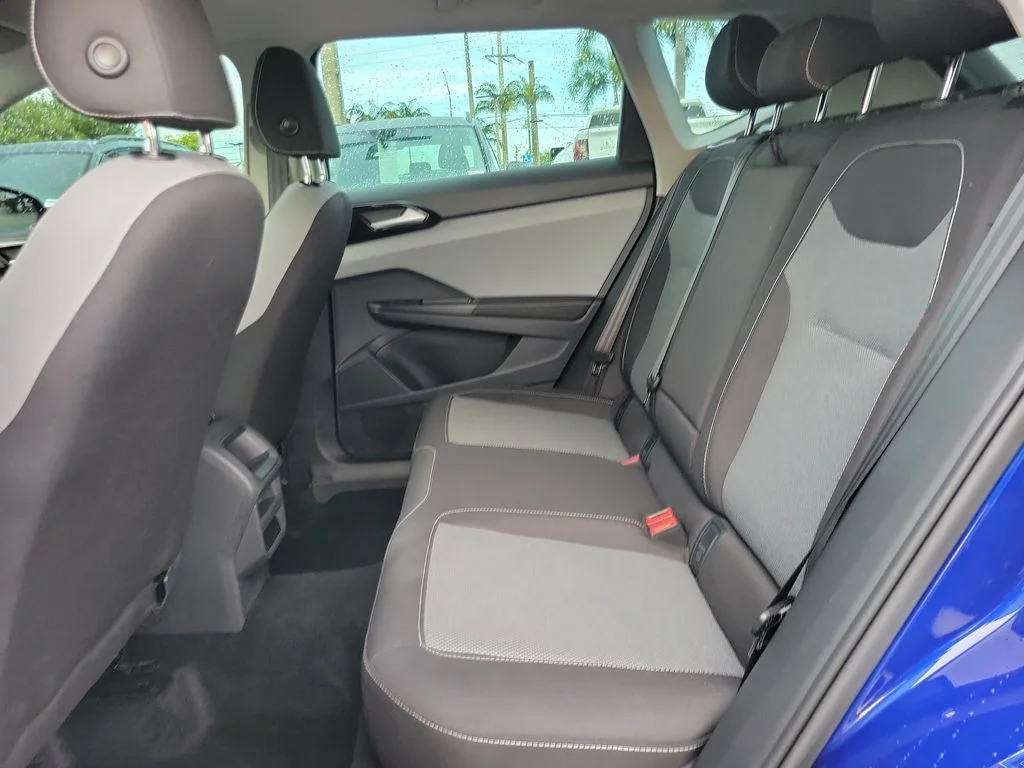 Used 2024  Volkswagen 1.5T S image 7