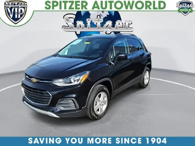 Used 2022 Black Chevrolet LT image 4