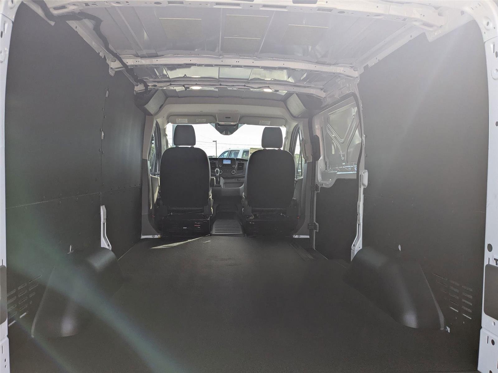 New 2025 Oxford White Ford Cargo Van image 36