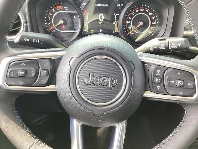 New 2026 Hydro Blue Pearl Coat Jeep 4-DOOR SAHARA image 13