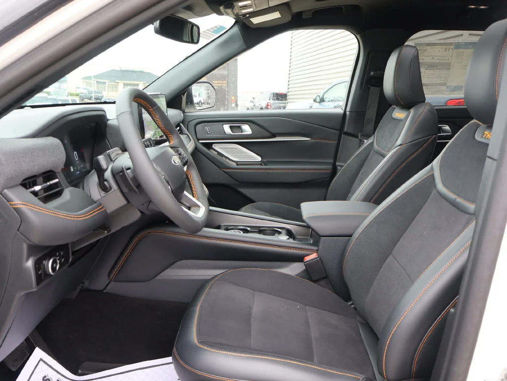 New 2026 Star White Metallic Tri-Coat Ford Tremor® image 23