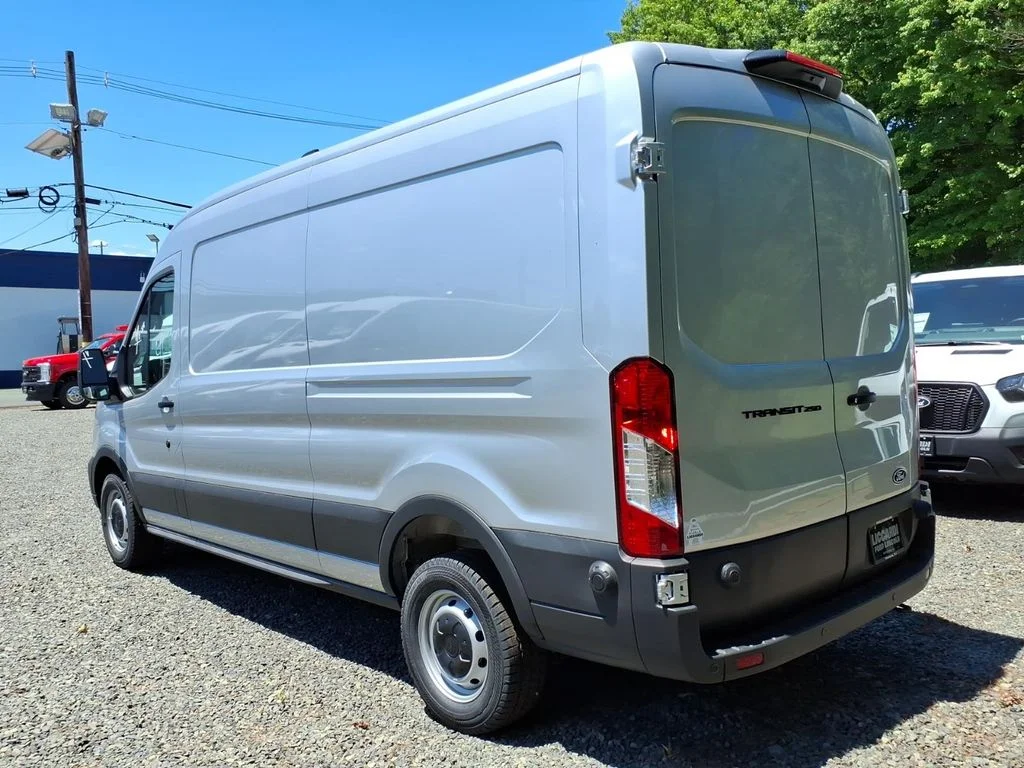New 2026 Ingot Silver Metallic Ford Cargo Van image 3