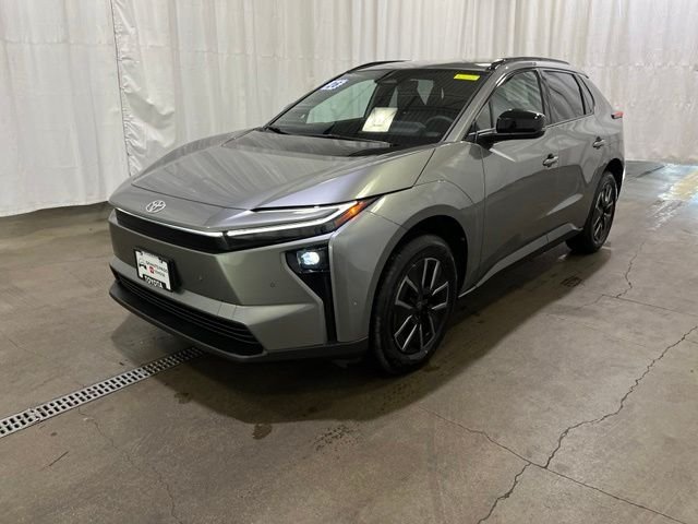 Certified Used 2026  Toyota XLE image 8