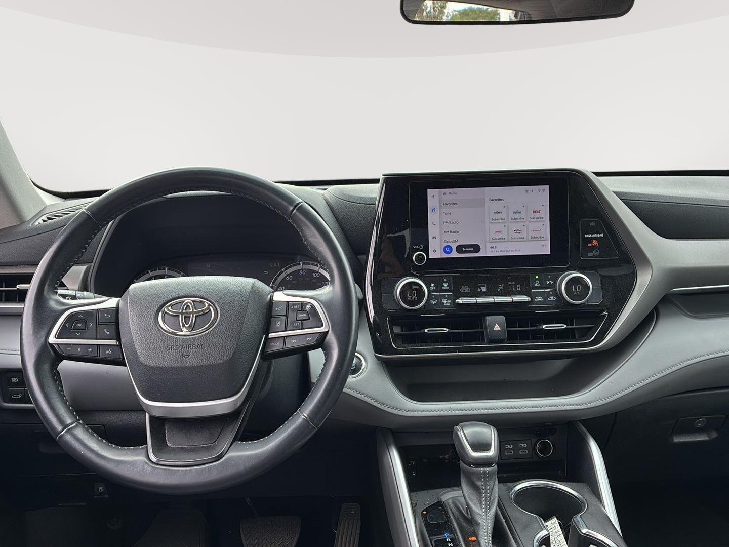 Used 2023 Wind Chill Pearl Toyota LE image 6