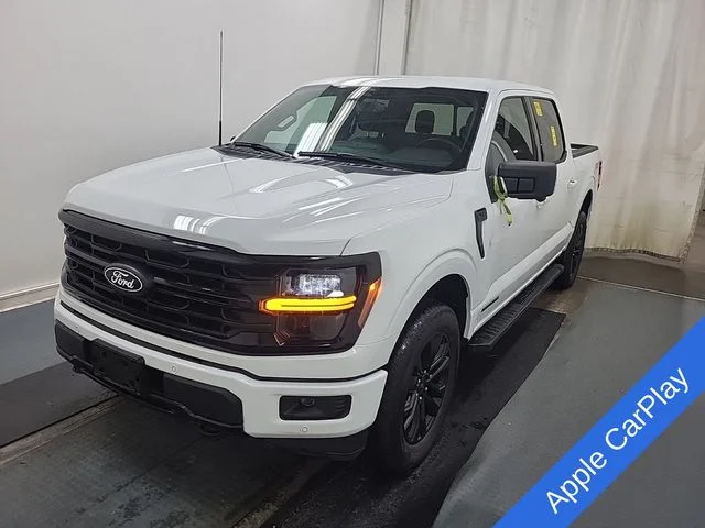 Used 2024 Oxford White Ford XLT image 6