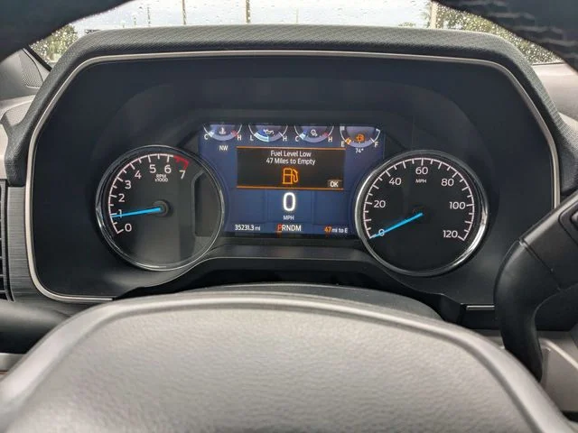 Used 2023 Red Ford XLT image 27