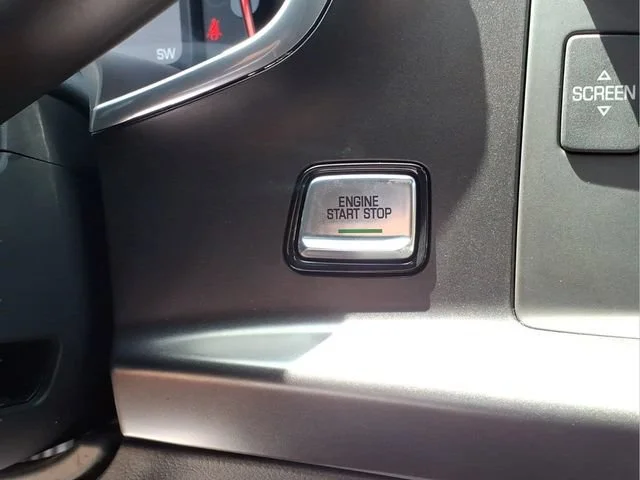 Used 2016 ARCTIC WHITE Chevrolet Z06 1LZ image 10